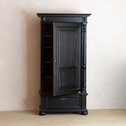 DESPENSA SUECA ORIGINAL DEL SIGLO XIX EN ESTILO GUSTAVIANO