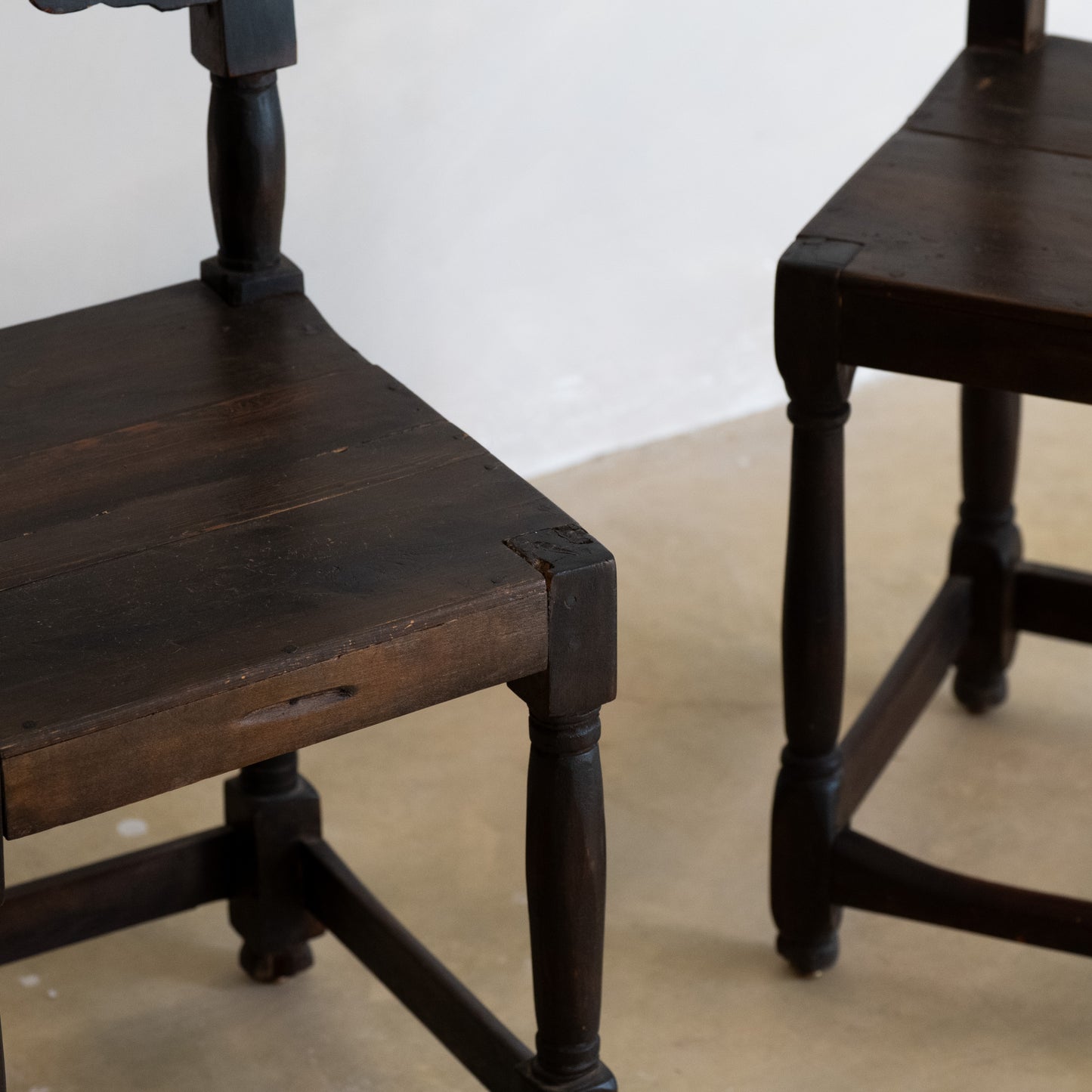 PAREJA SILLAS SUECIA S- XIX