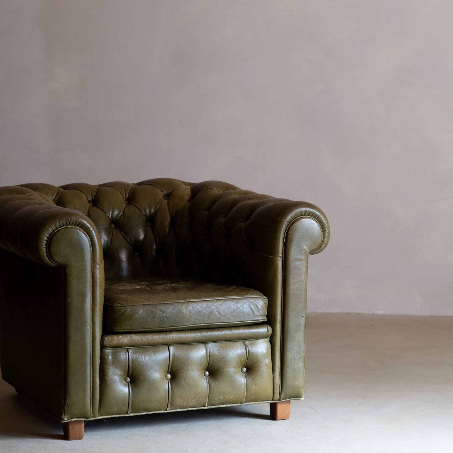 CHESTERFIELD ARMCHAIR by Arne Norell
