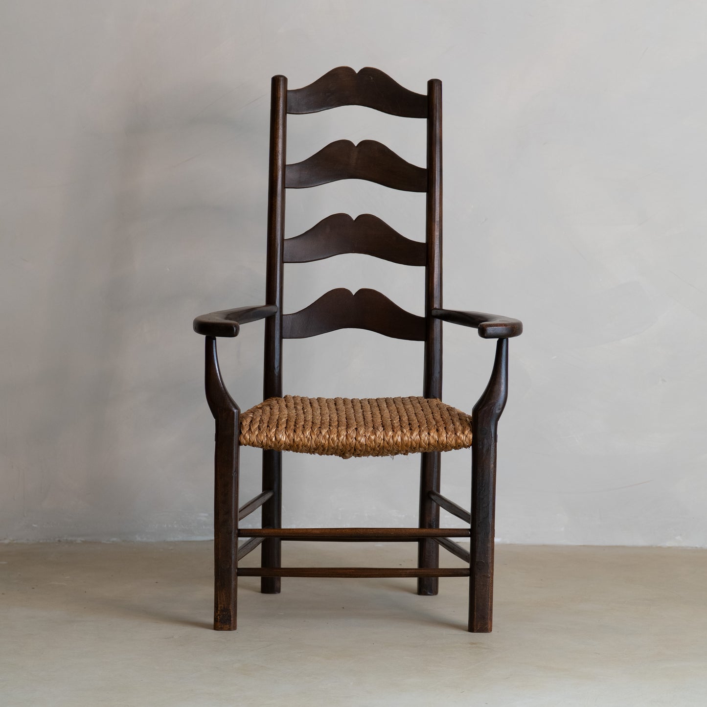 SILLA RÚSTICA DE MADERA S. XX