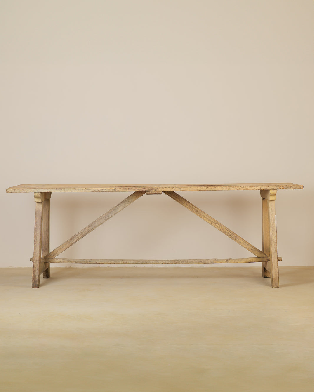 MESA CABALLETE DE PINO ITALIANO FINALES S. XIX ·