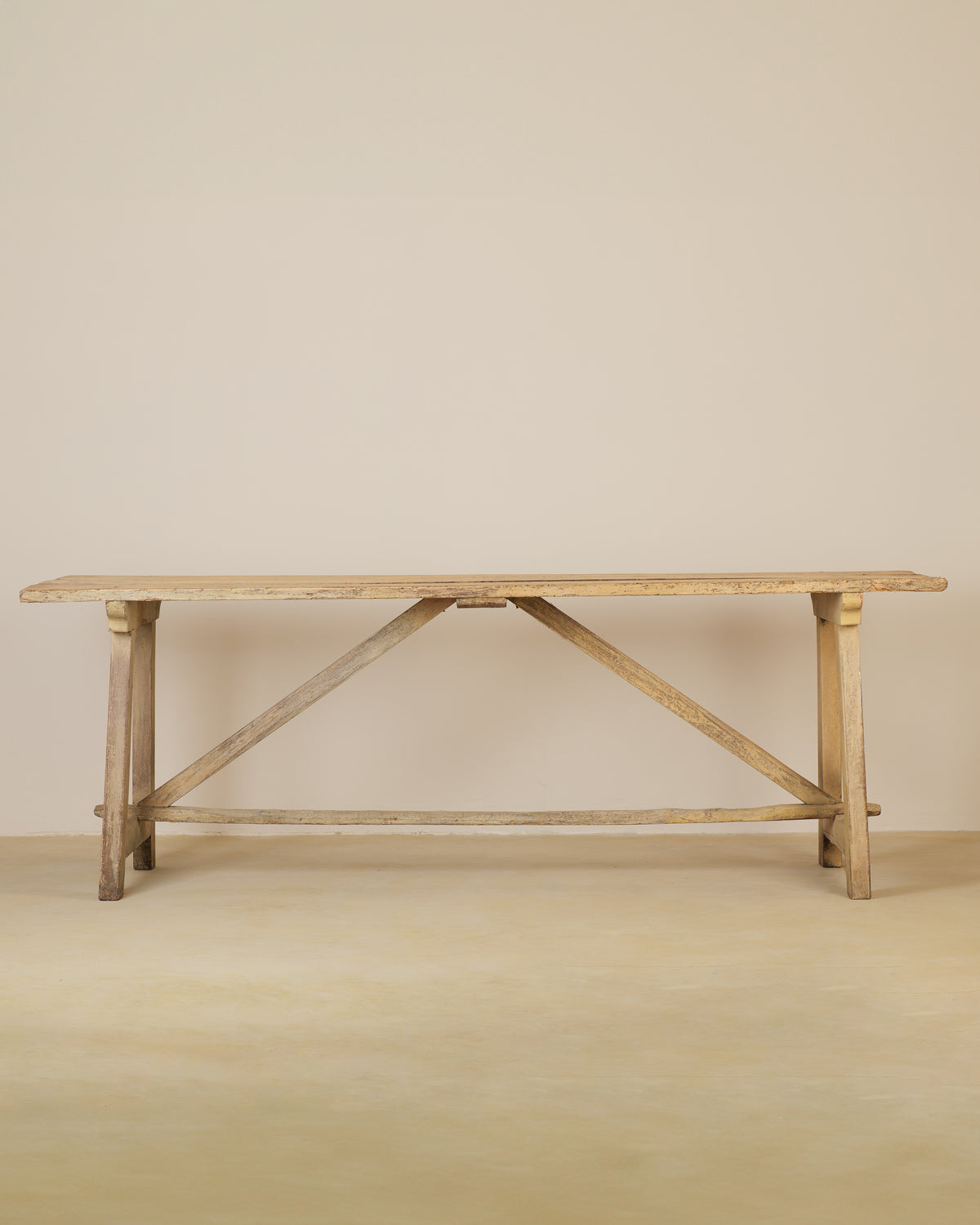 MESA CABALLETE DE PINO ITALIANO FINALES S. XIX ·