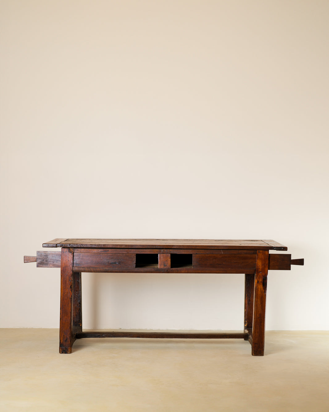 MESA DE COMEDOR PROVINCIAL ITALIANA DE ROBLE SXVIII