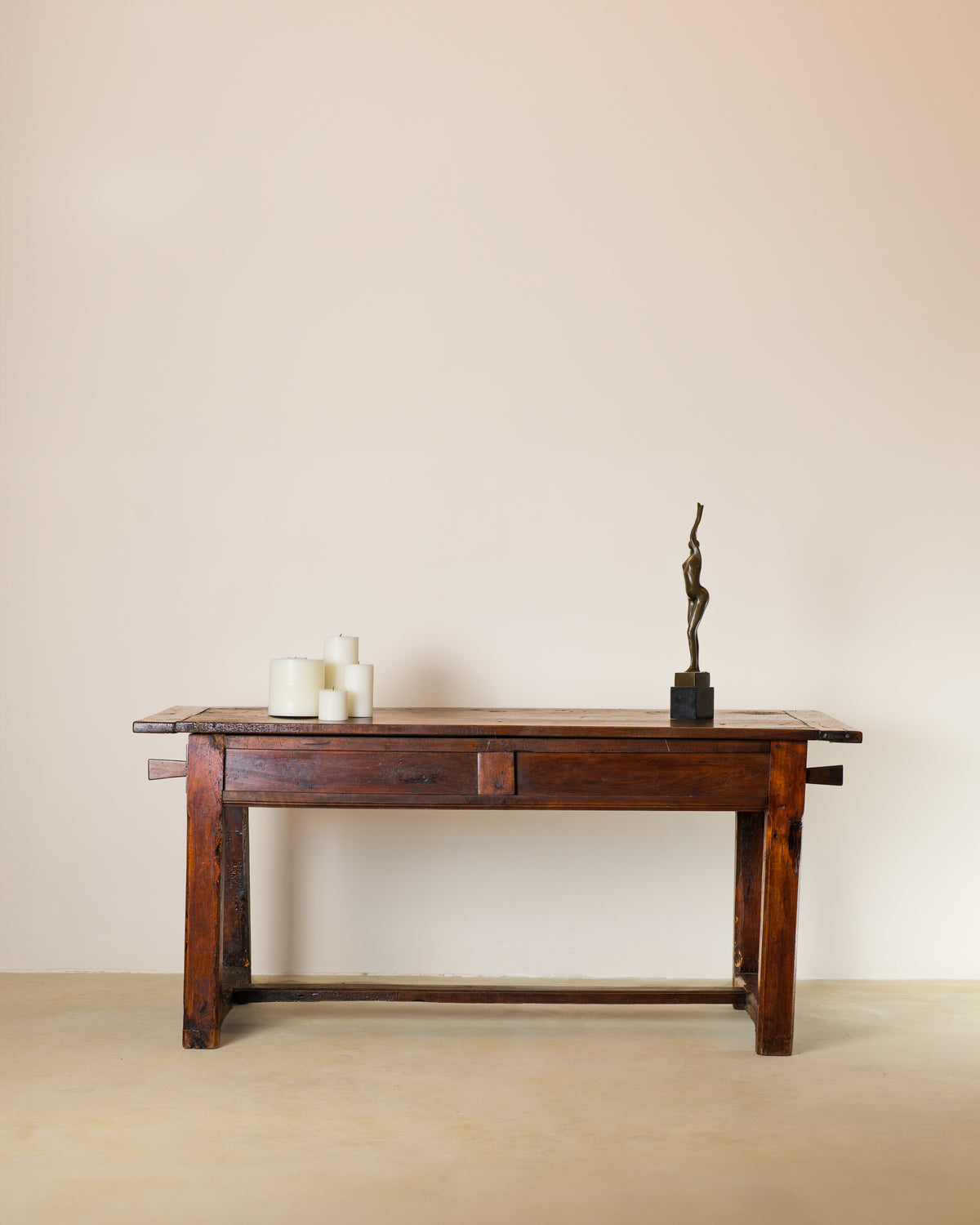 MESA DE COMEDOR PROVINCIAL ITALIANA DE ROBLE SXVIII