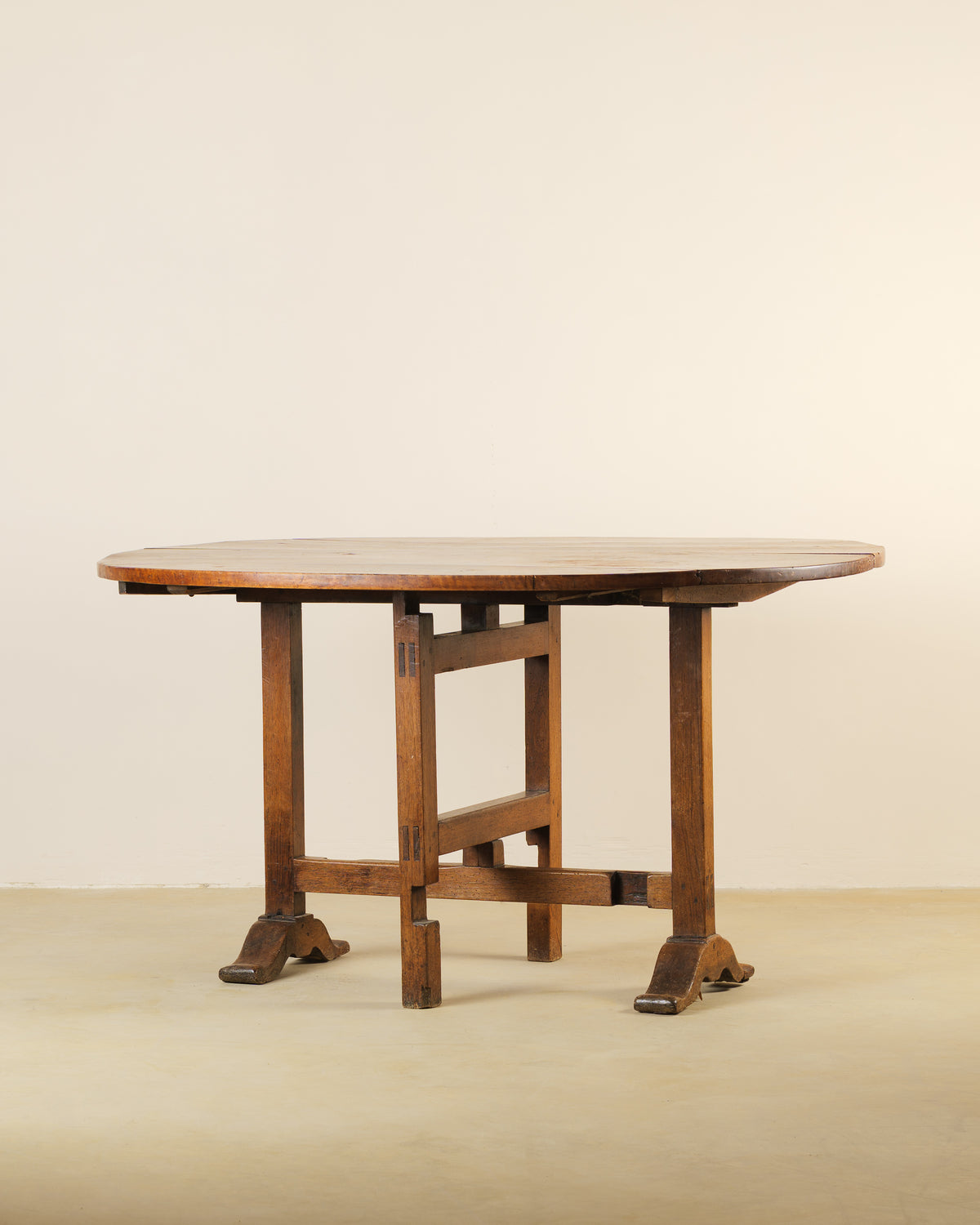 MESA OVALADA DE VENDIMIA XL FRANCESA S. XIX