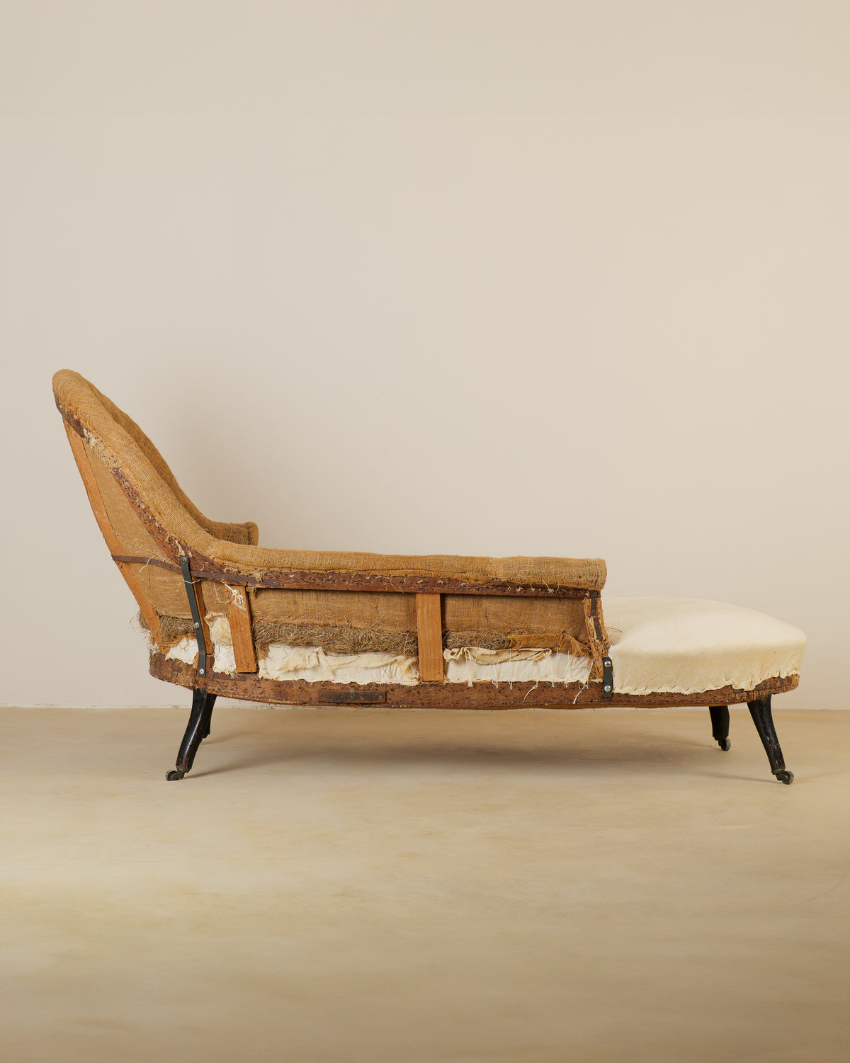 CHAISE LONGUE VICTORIANA, FINALES DEL S. XIX