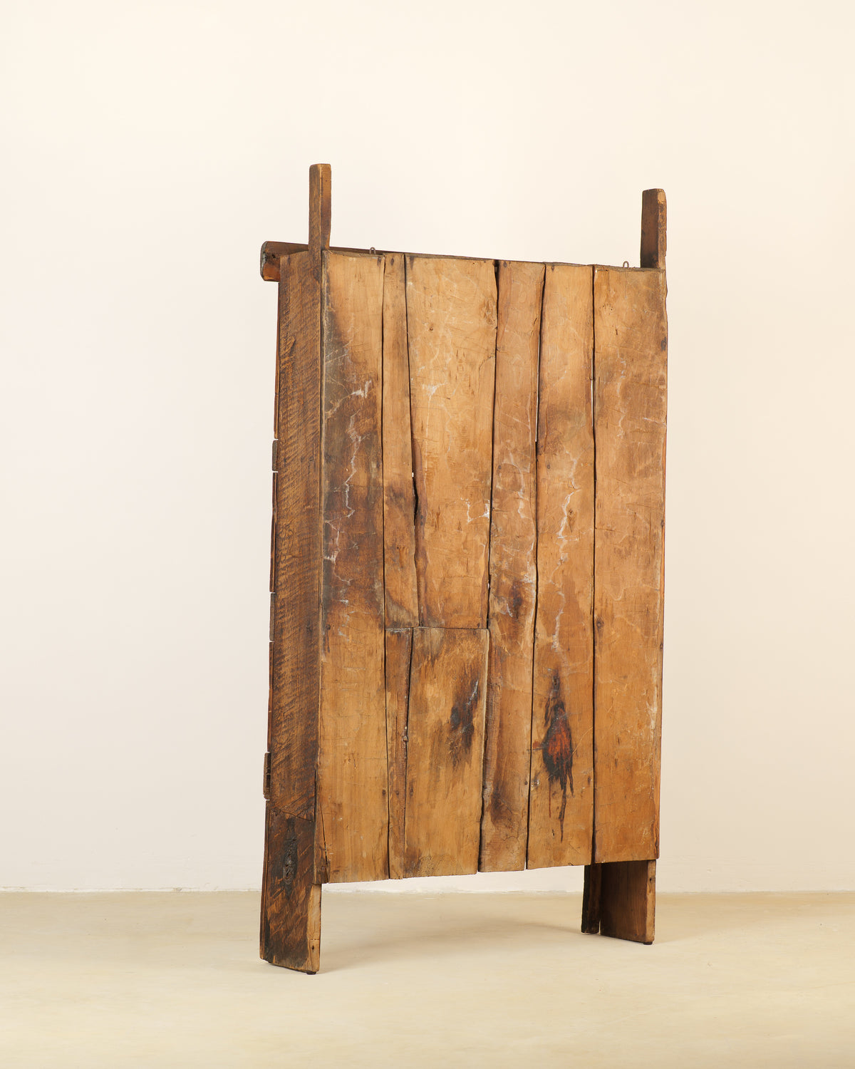 ESTANTERÍA VERNÁCULA EN MADERA, SIGLO XIX