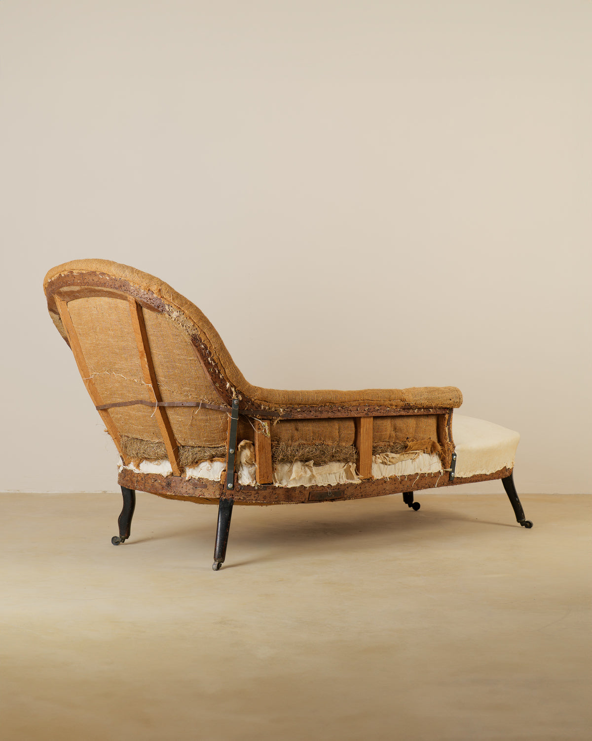 CHAISE LONGUE VICTORIANA, FINALES DEL S. XIX