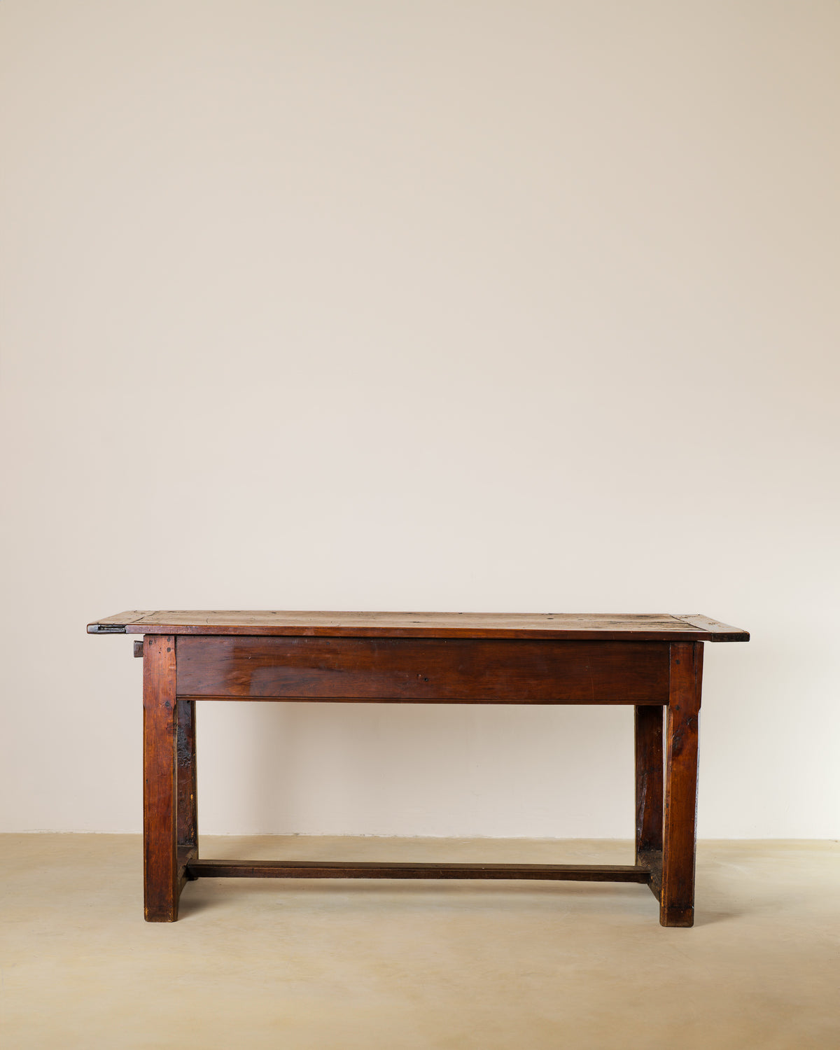 MESA DE COMEDOR PROVINCIAL ITALIANA DE ROBLE SXVIII