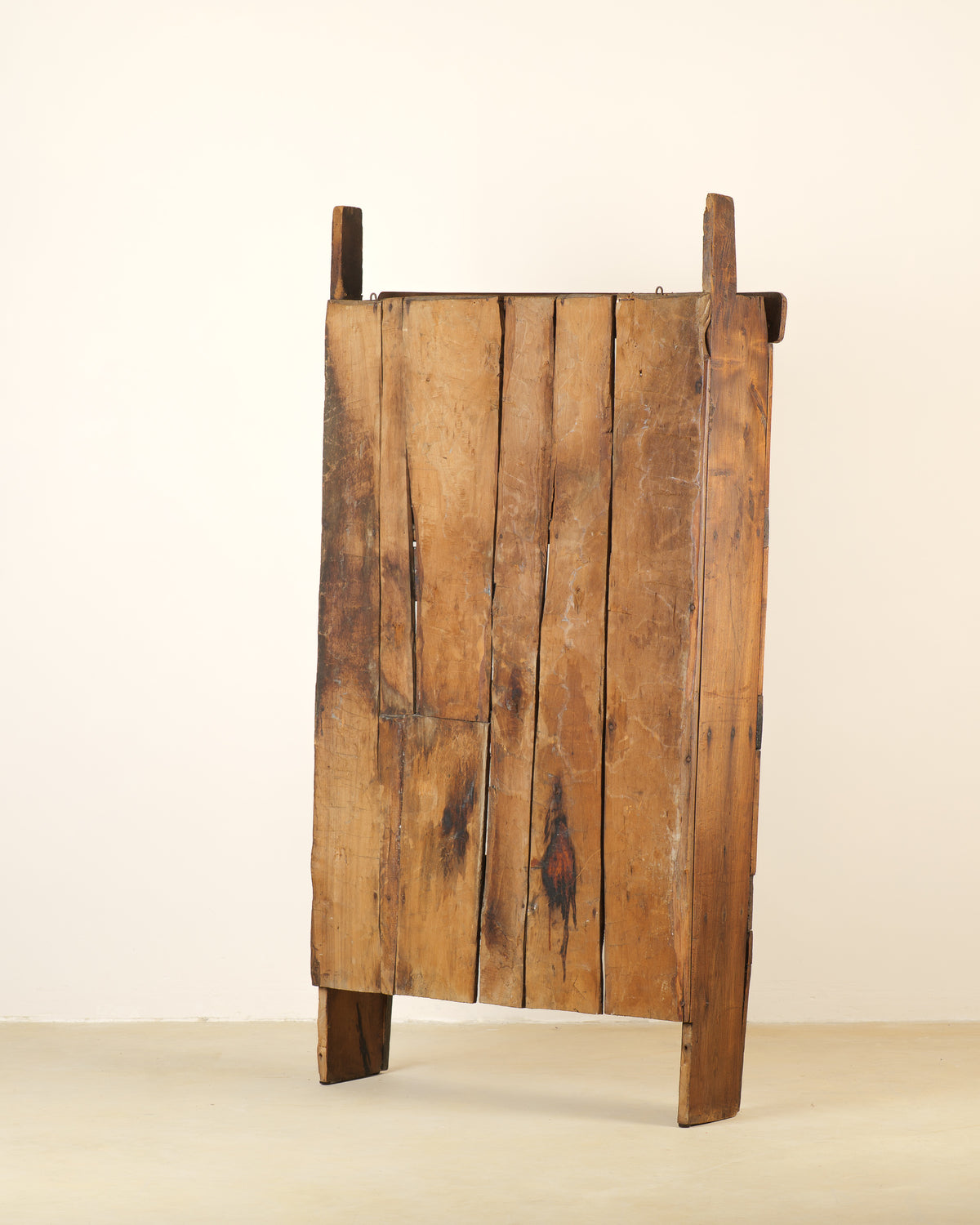 ESTANTERÍA VERNÁCULA EN MADERA, SIGLO XIX