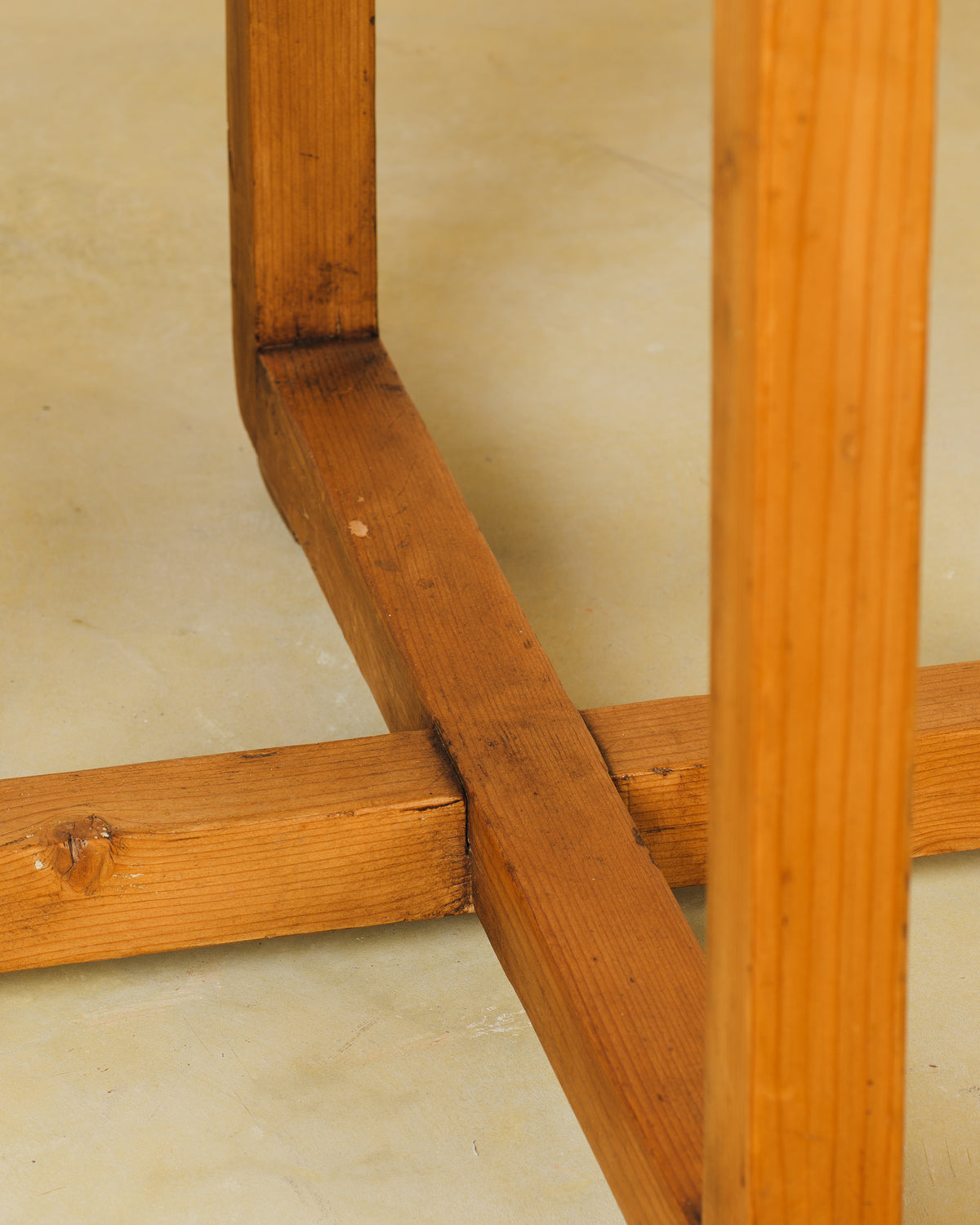 SOLID WOOD SIDE TABLE Circa 1930
