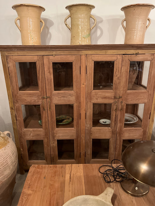 APARADOR 2 PUERTAS CRISTAL