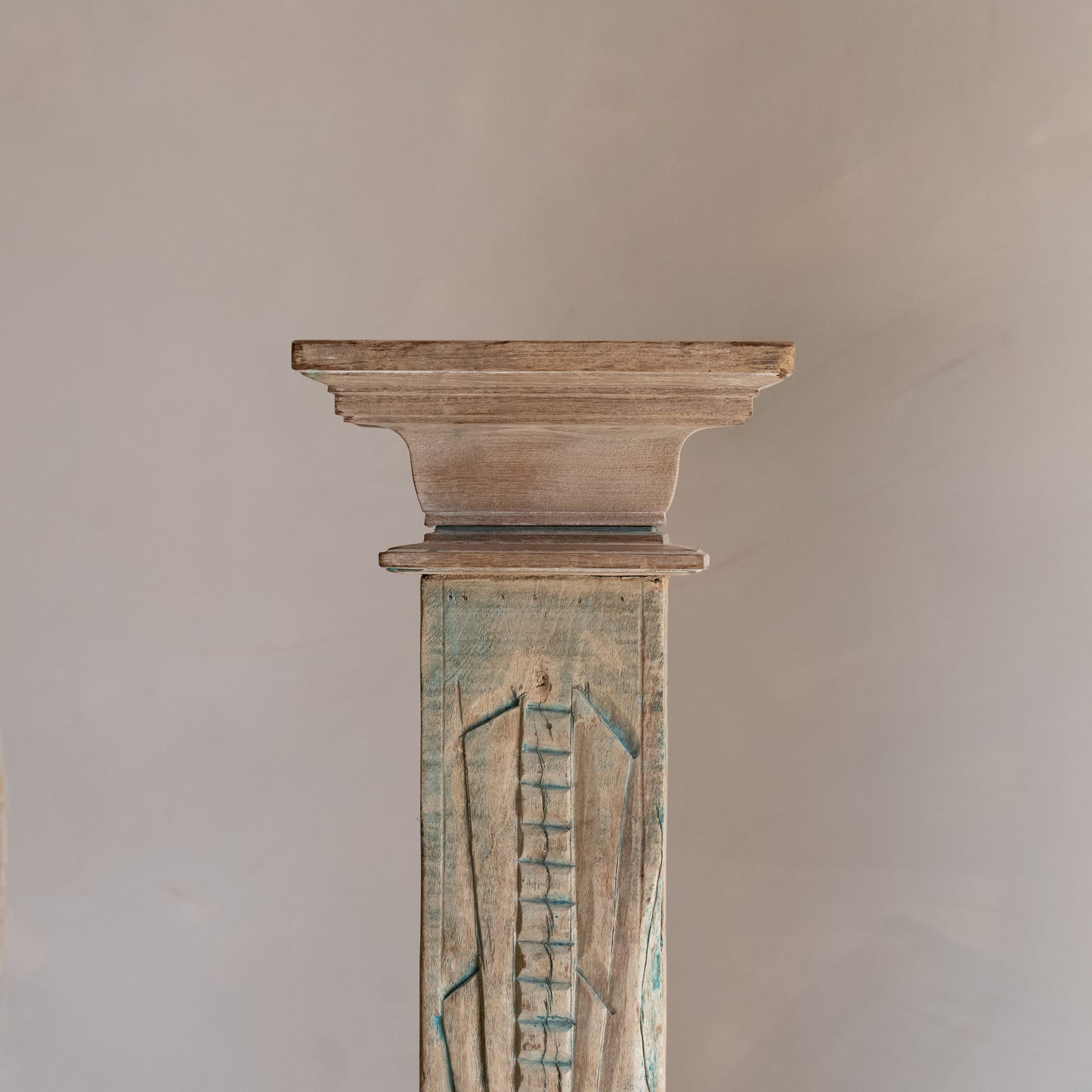 COLUMNA ASKALE