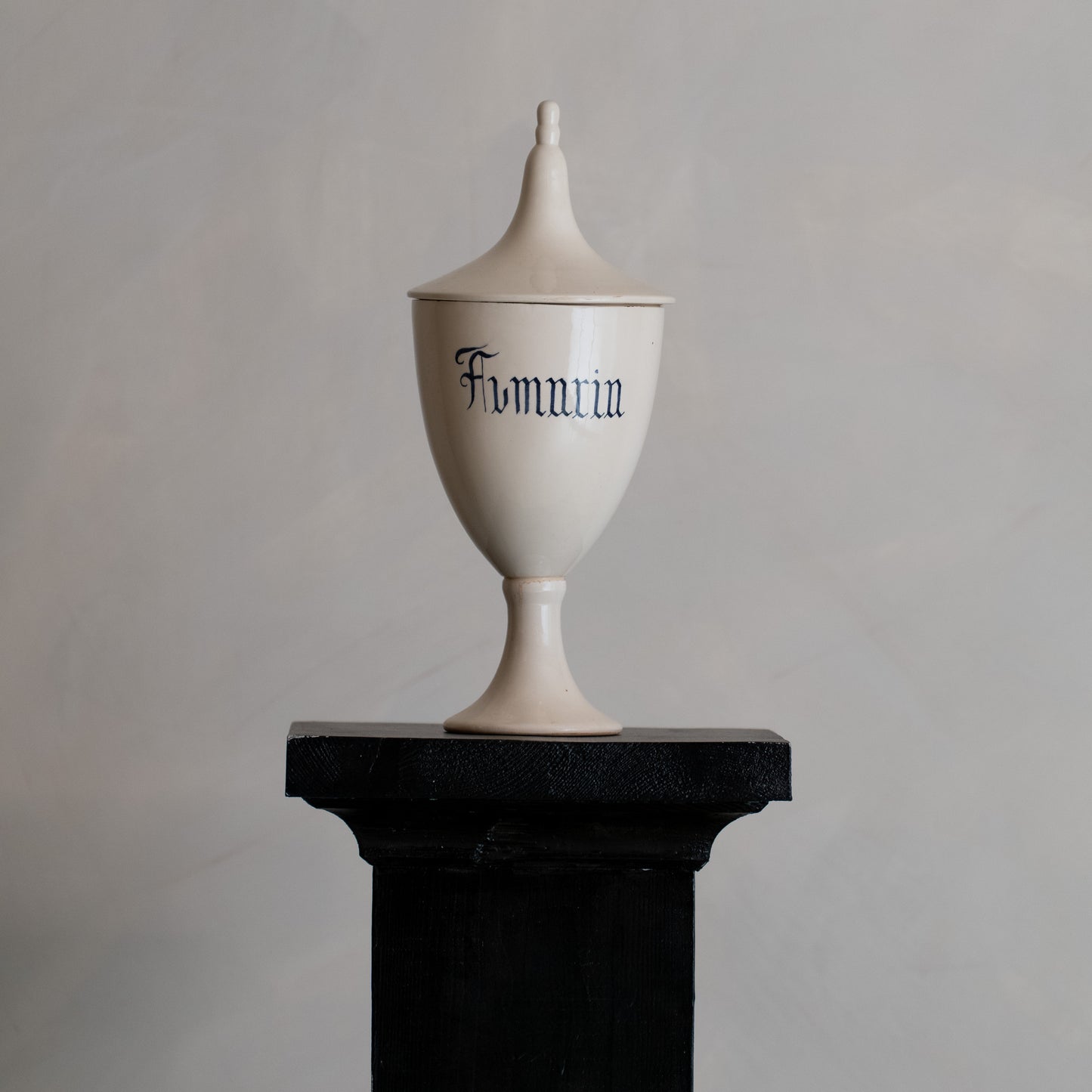 TARROS DE CERÁMICA DE FARMACIA, ITALIA S. XVIII–XIX