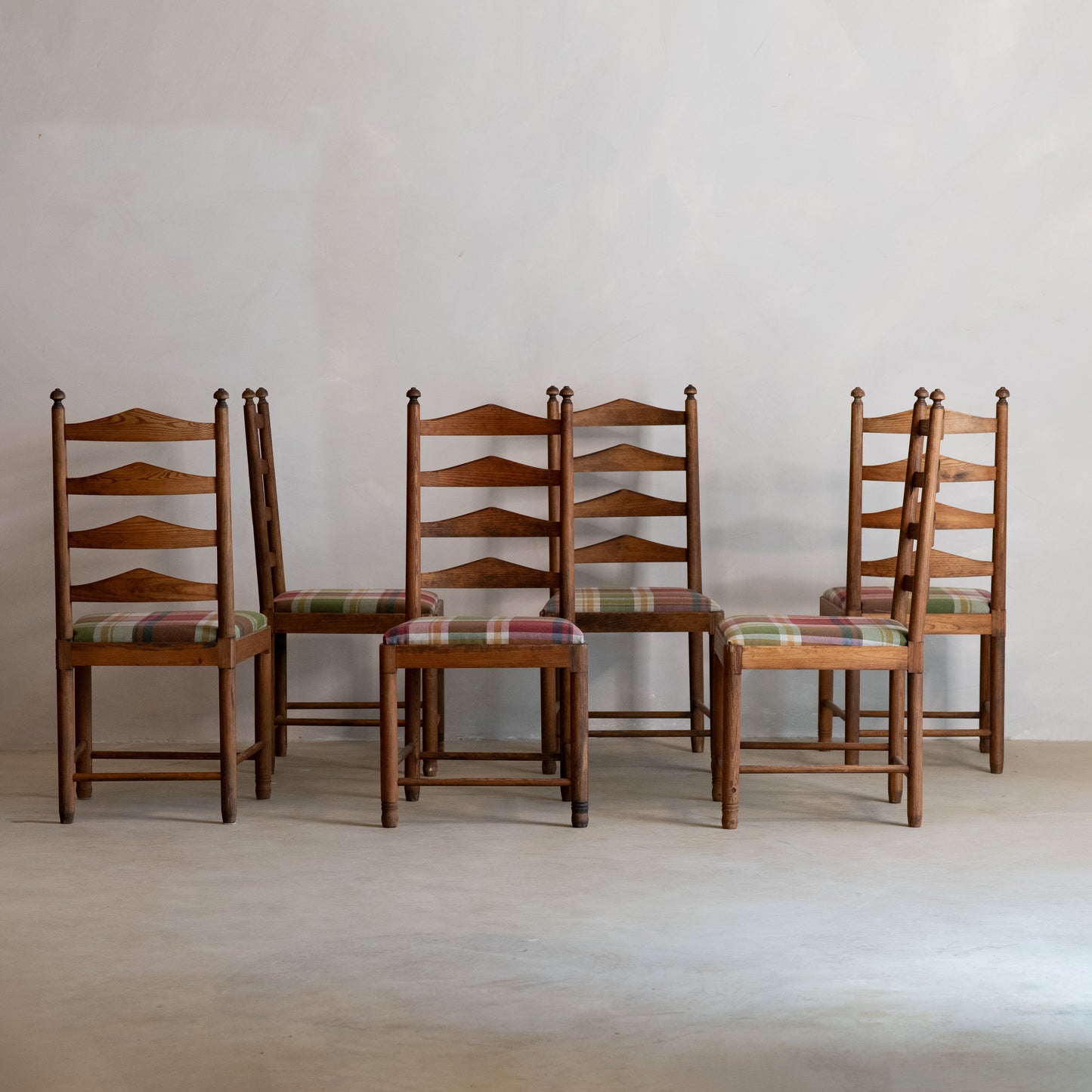 CONJUNTO 6 SILLAS RÚSTICAS DE LOS AÑOS 60 Y 70