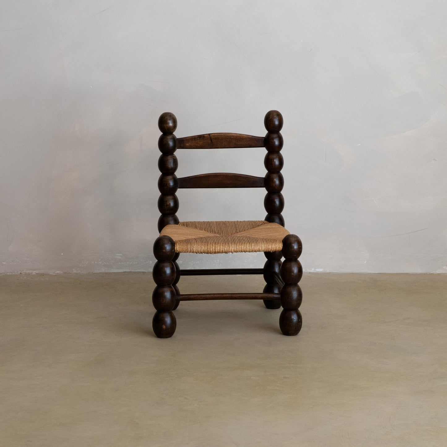 SILLA BAJA ESTILO CHARLES DUDOUYT