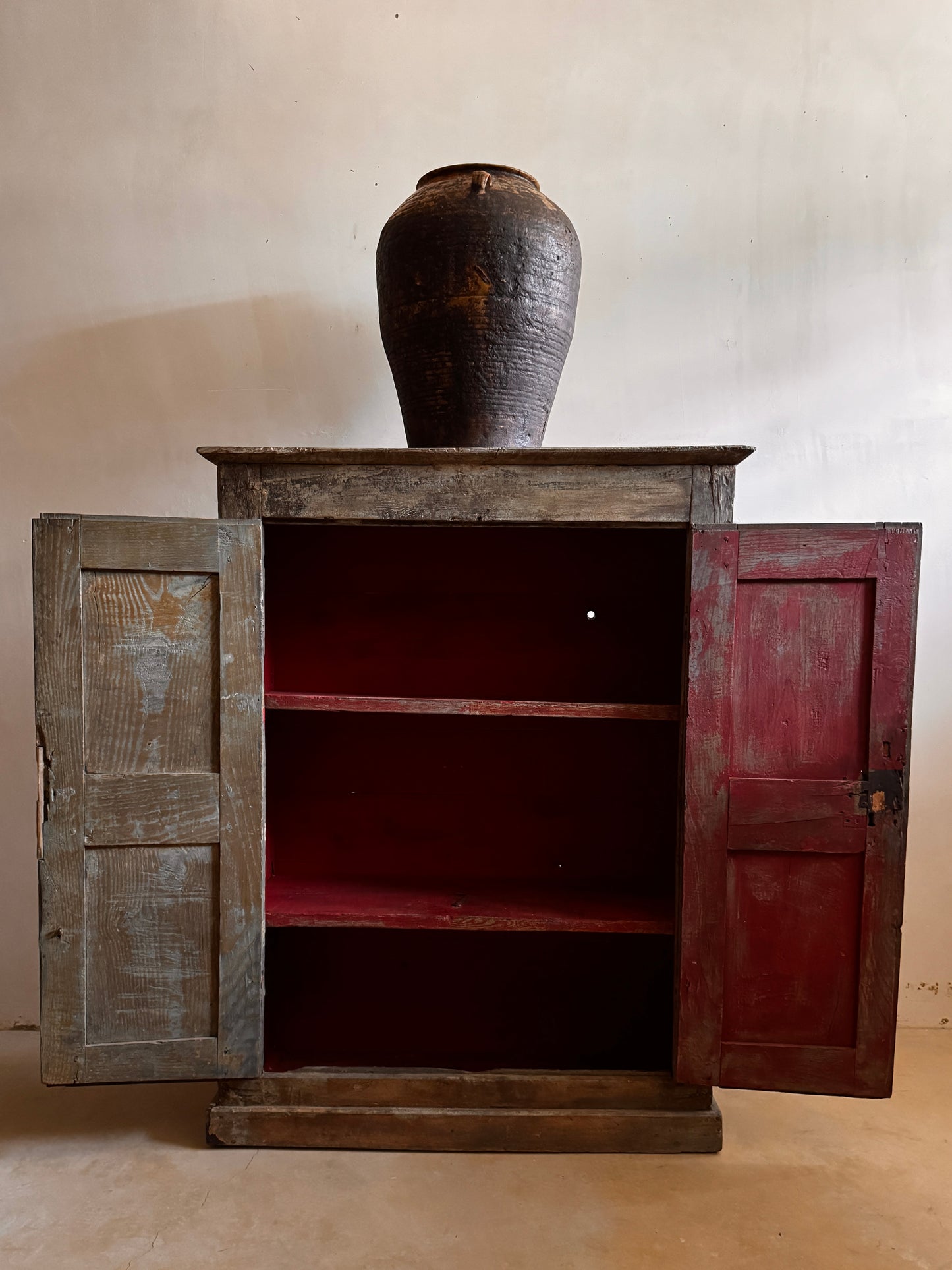 ARMARIO CAMPESINO XIX