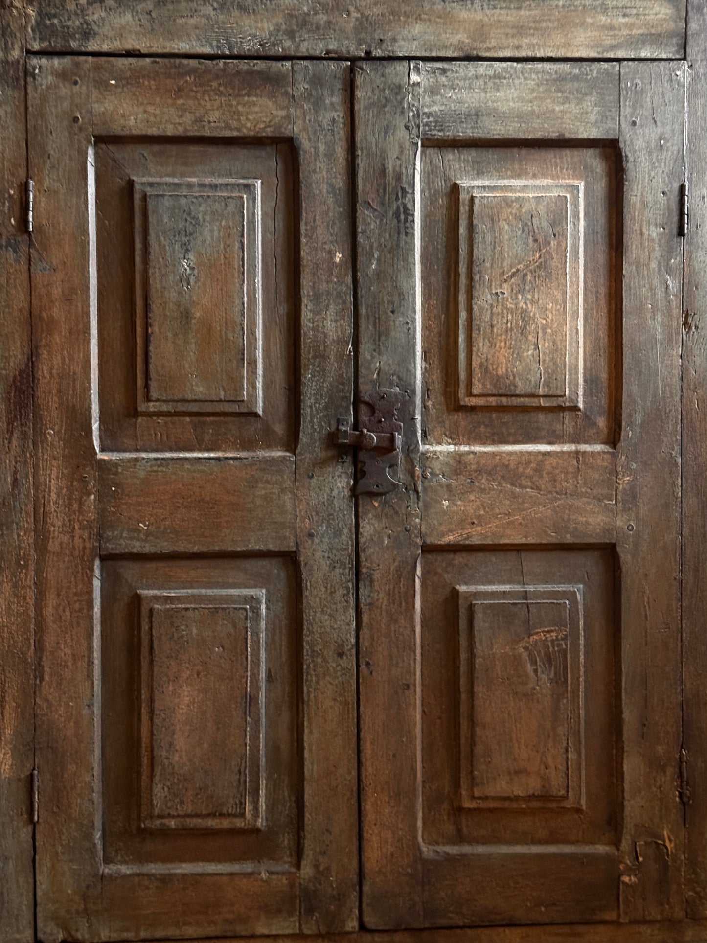 ARMARIO CAMPESINO XIX