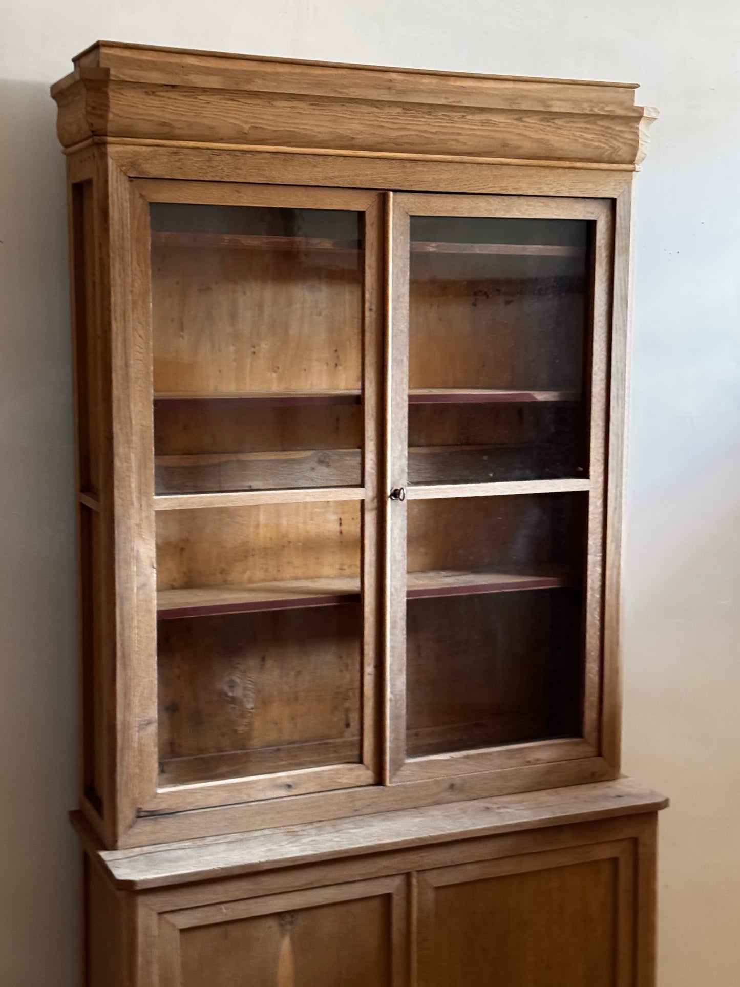 ANTIGUA ALACENA PROVENZAL DE ROBLE