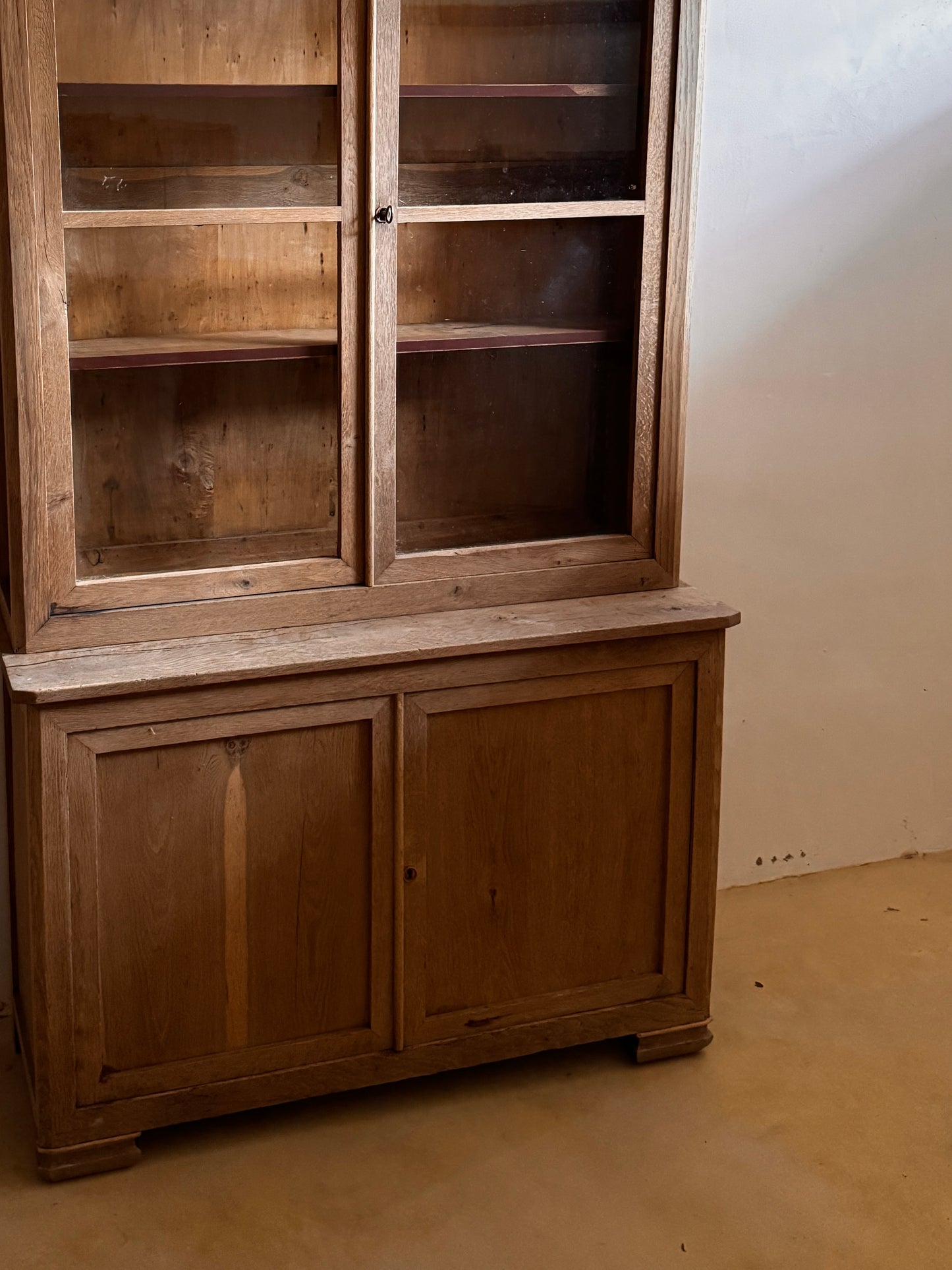 ANTIGUA ALACENA PROVENZAL DE ROBLE