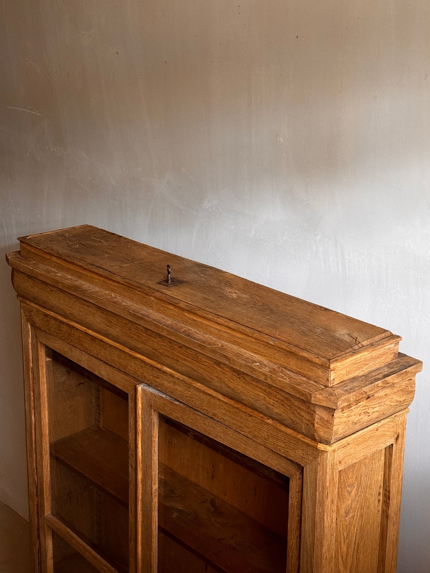 ANTIGUA ALACENA PROVENZAL DE ROBLE