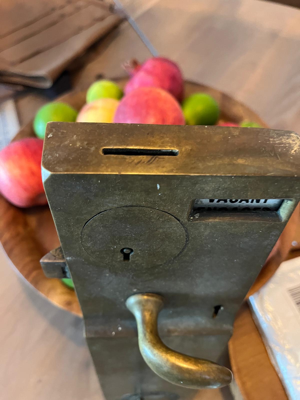 Cerradura antigua para puerta de baño con monedas Parker Winder & Achurch Birmingham