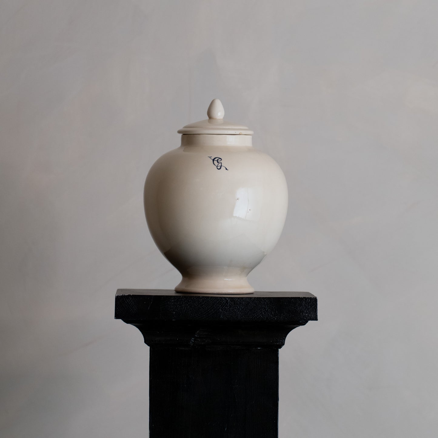 TARROS DE CERÁMICA DE FARMACIA, ITALIA S. XVIII–XIX