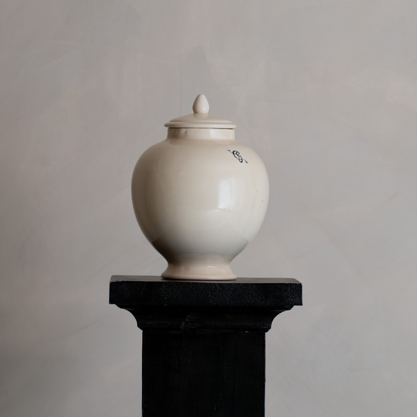 TARROS DE CERÁMICA DE FARMACIA, ITALIA S. XVIII–XIX