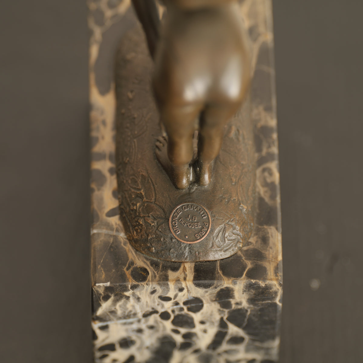 ESCULTURA “SALTO DEL POTRO” — MILO