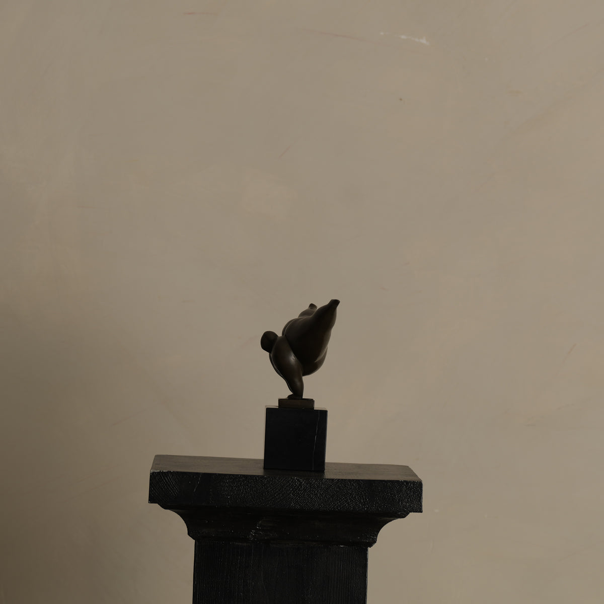 ESCULTURA “EL PINO” — MILO