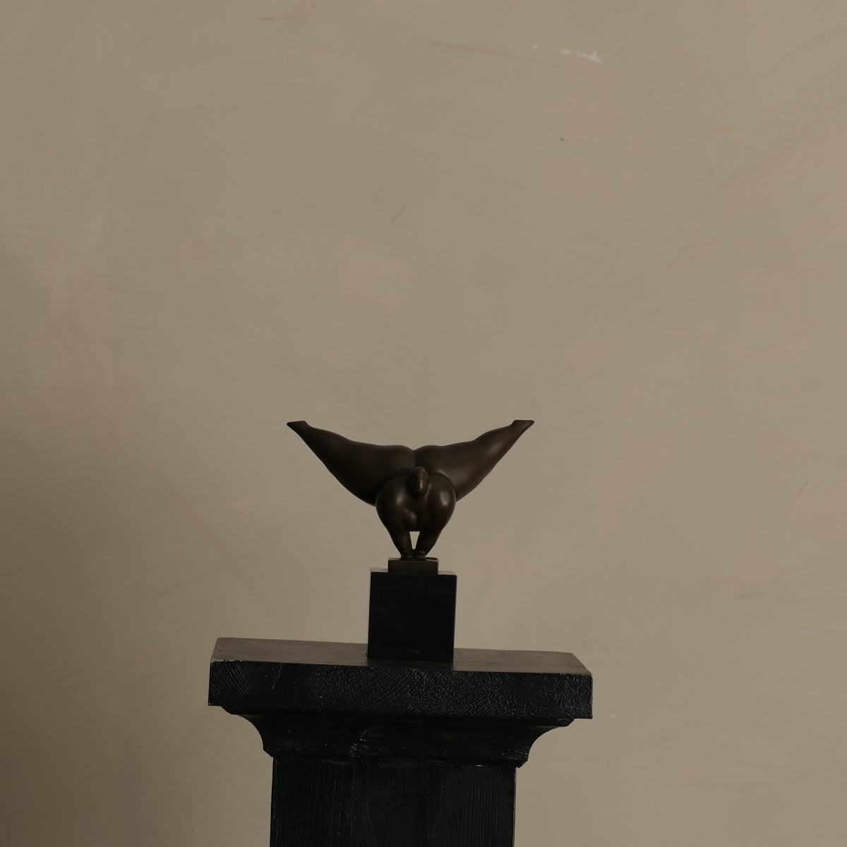 ESCULTURA “EL PINO” — MILO