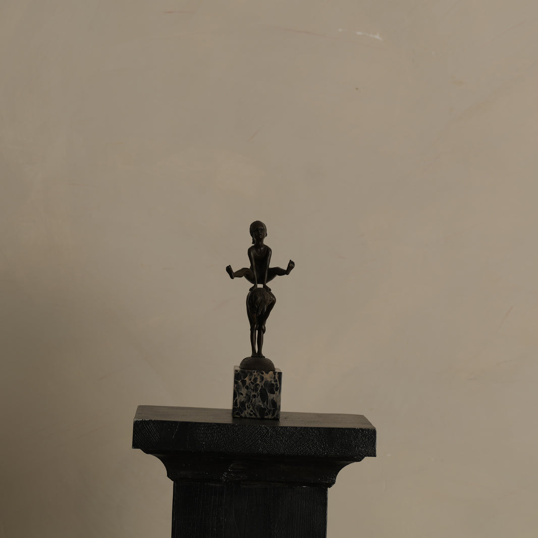 “SALTO DEL POTRO” SCULPTURE — MILO