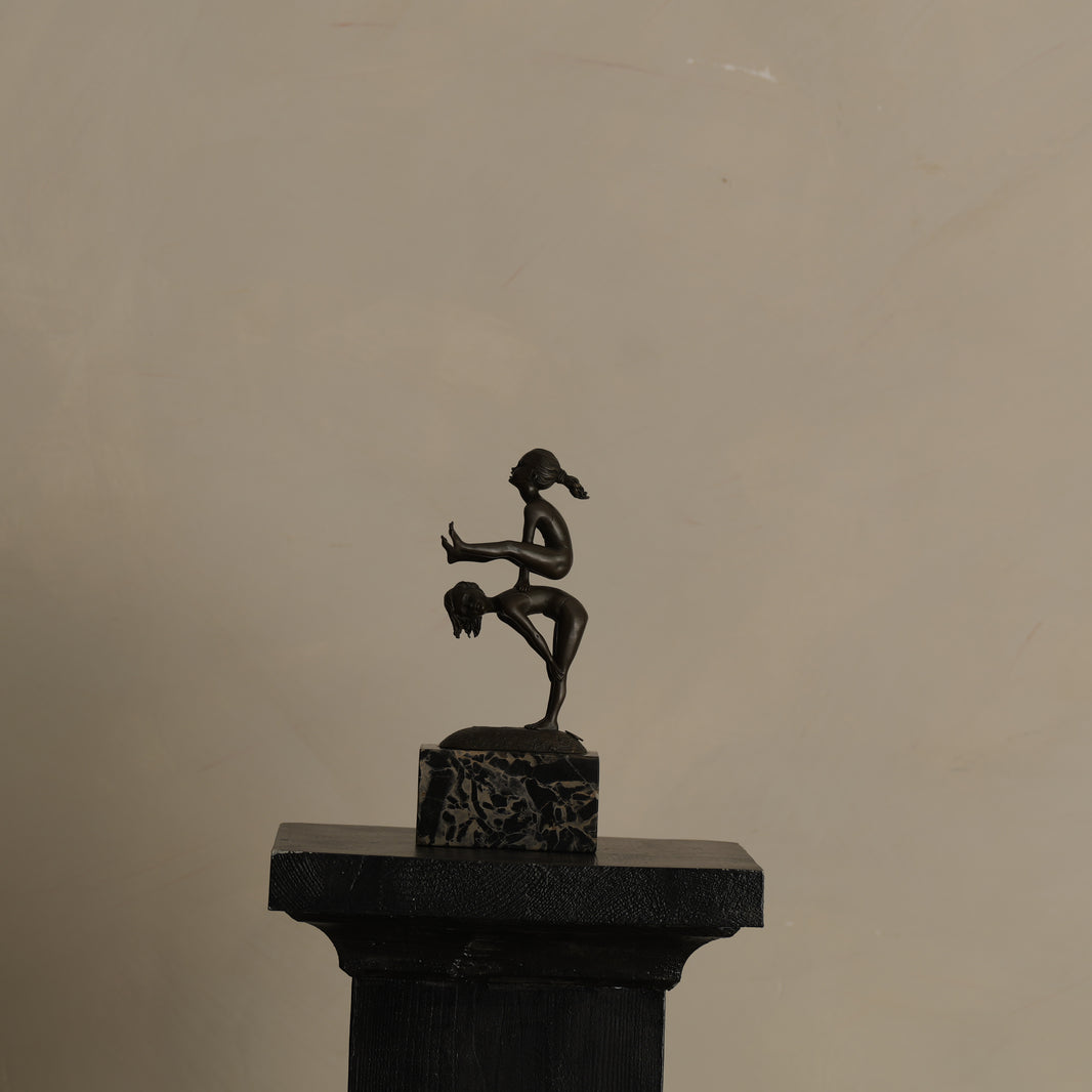 “SALTO DEL POTRO” SCULPTURE — MILO