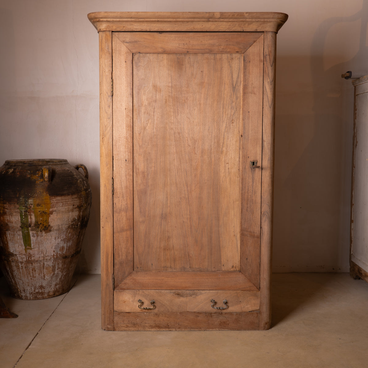 ARMARIO BONNETIÈRE FRANCÉS EN MADERA NOGAL, SIGLO XIX