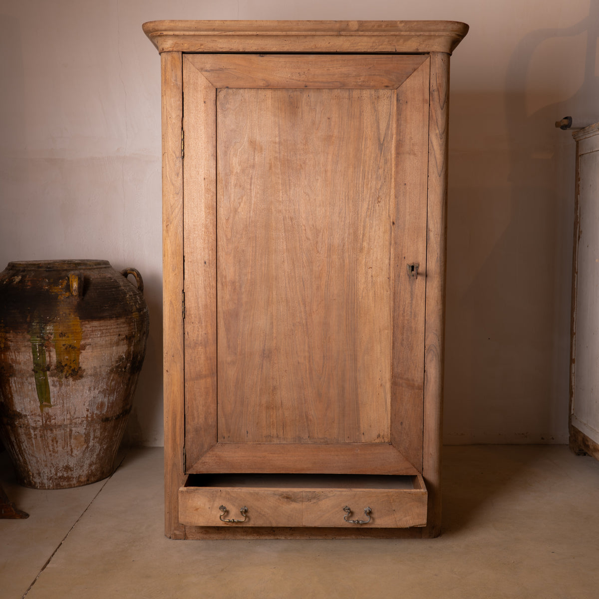 ARMARIO BONNETIÈRE FRANCÉS EN MADERA NOGAL, SIGLO XIX