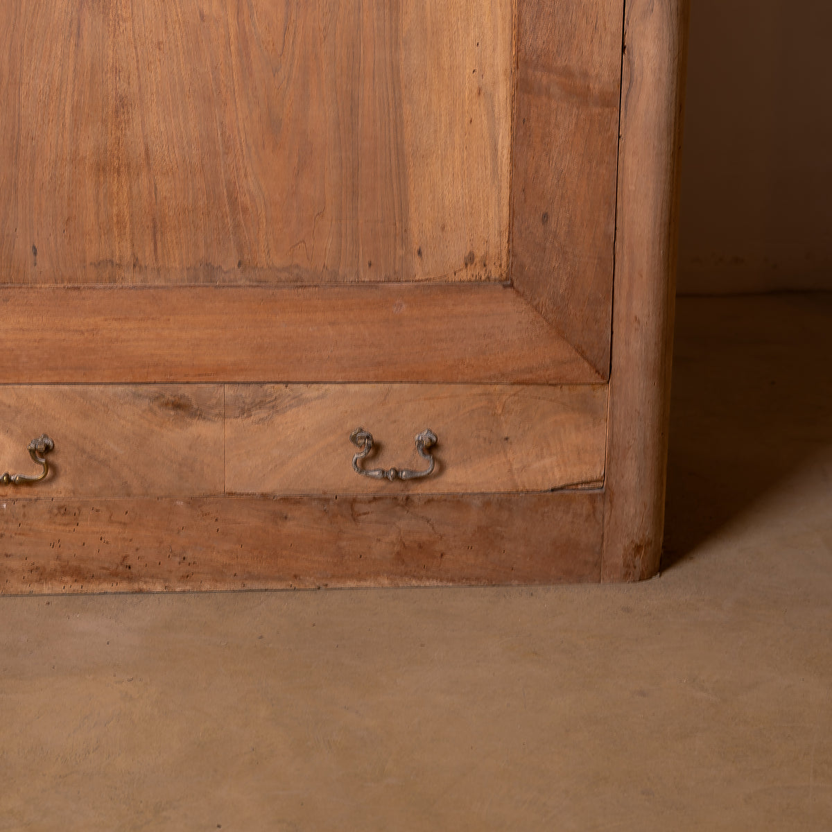 ARMARIO BONNETIÈRE FRANCÉS EN MADERA NOGAL, SIGLO XIX